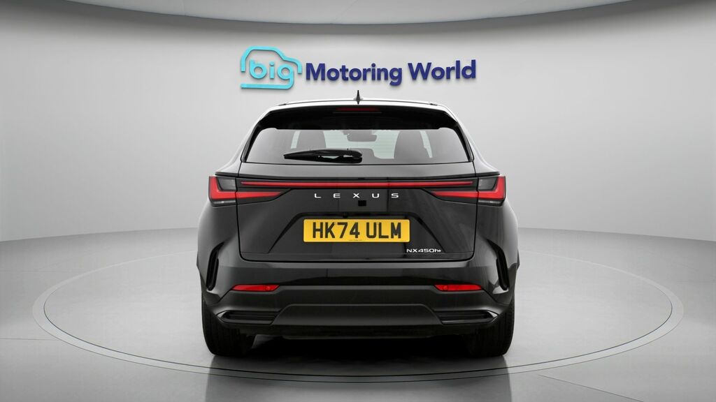 Lexus NX Premium Black #6