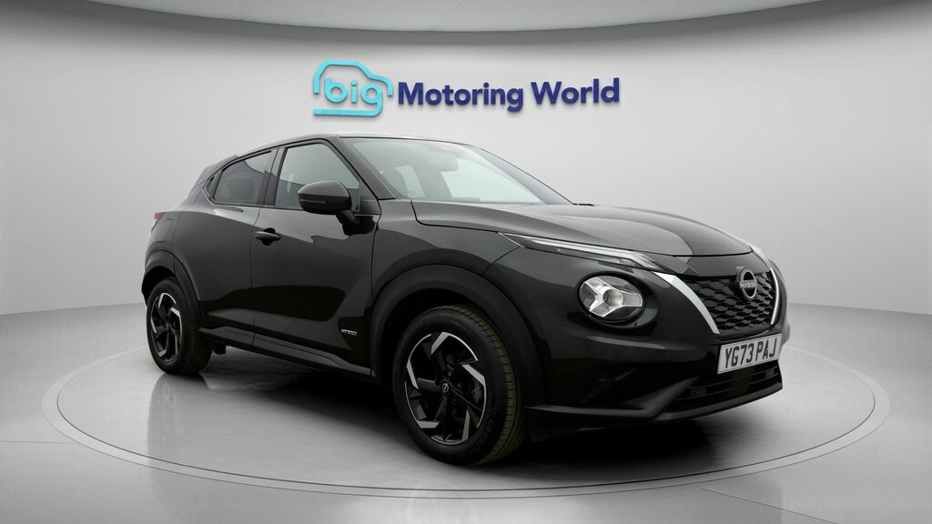 Nissan Juke N-connecta Black