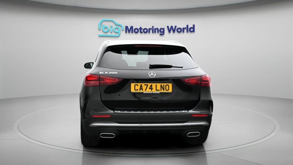 Mercedes-Benz GLA Class Amg Line Black #6