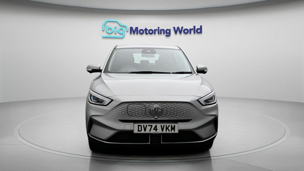 MG ZS Se Long Range DV74VKM Silver #2