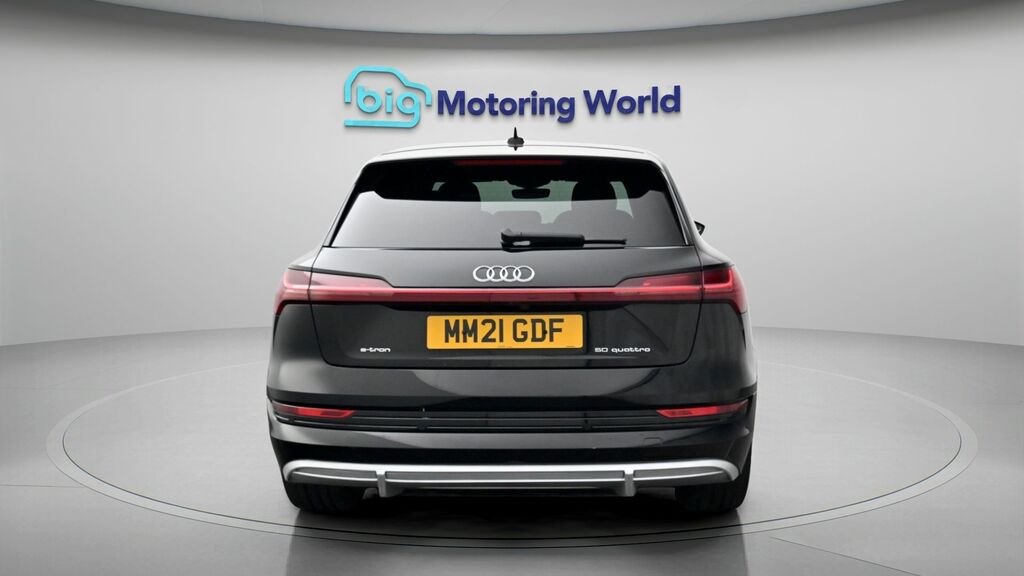 Audi E-Tron S S Line Black #6