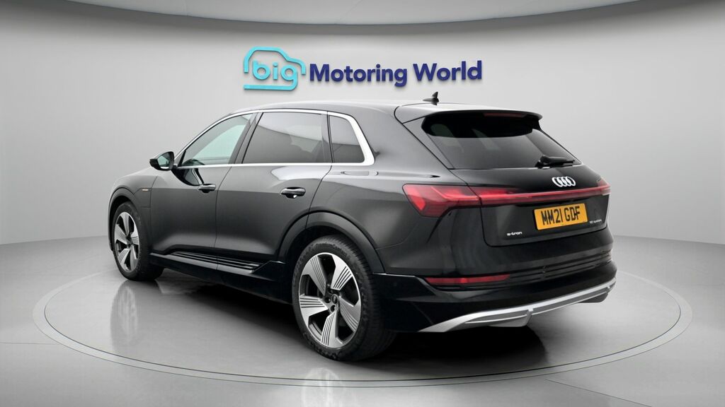 Audi E-Tron S S Line Black #5