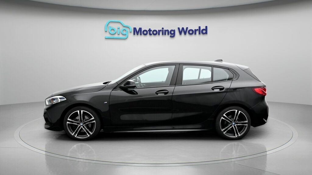 BMW 1 Series M Sport HK22EWJ Black #4