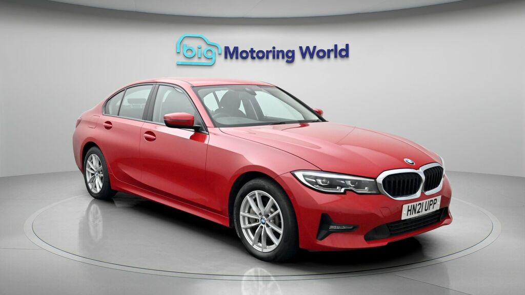 BMW 3 Series Se Pro Red