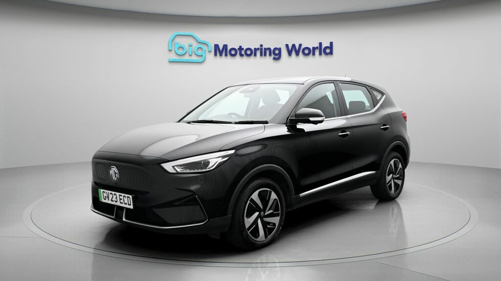MG ZS Se Long Range GV23ECD Black #3