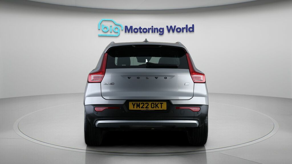 Volvo XC40 Core YM22OKT Silver #6