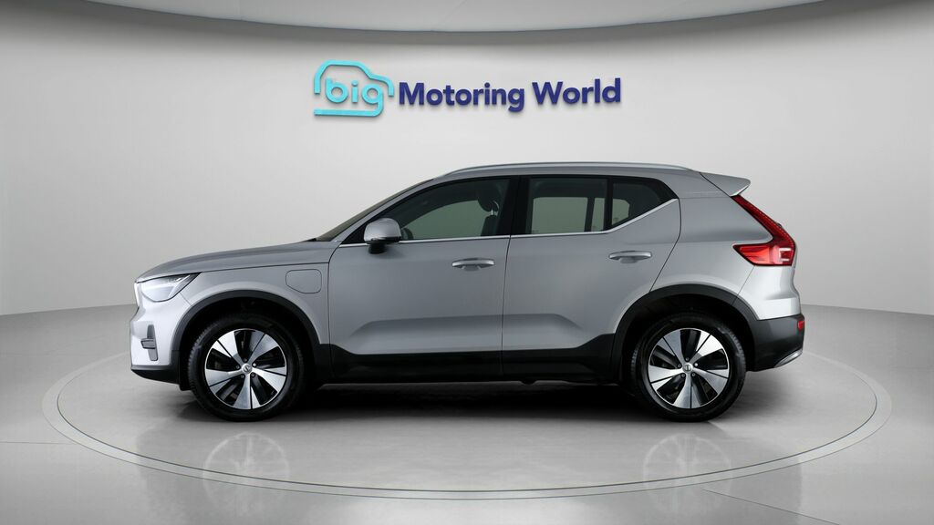 Volvo XC40 Core YM22OKT Silver #4