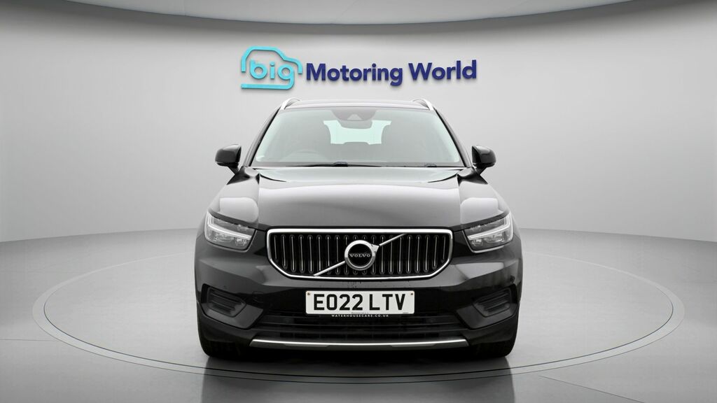 Volvo XC40 Inscription Black #2