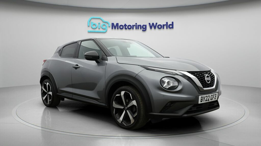 Nissan Juke Tekna Grey
