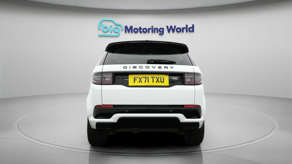 Land Rover Discovery Sport R-dynamic Hse FX71TXU White #6