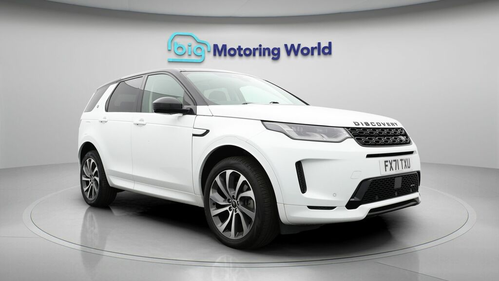 Land Rover Discovery Sport R-dynamic Hse White