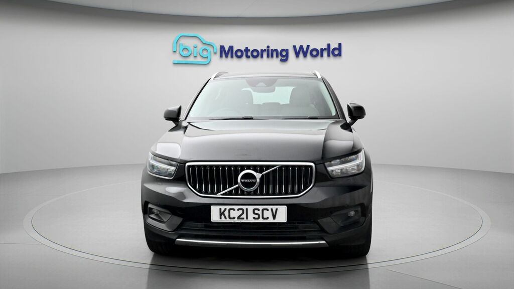 Volvo XC40 Inscription Pro KC21SCV Black #2