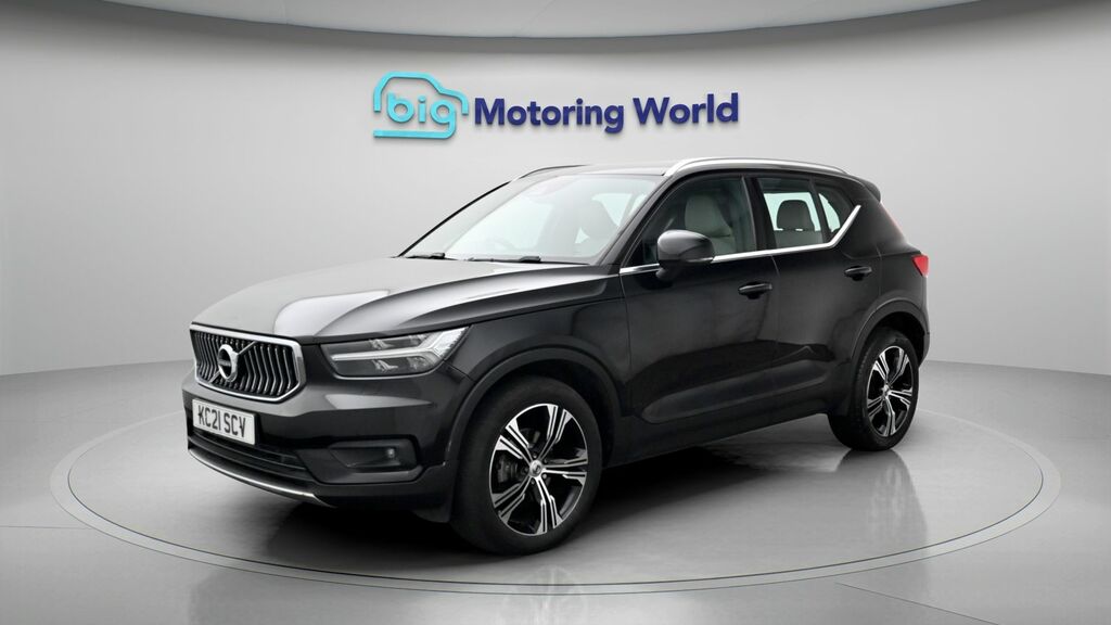 Volvo XC40 Inscription Pro KC21SCV Black #3