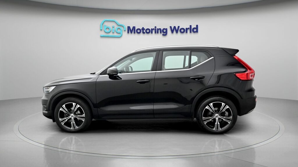 Volvo XC40 Inscription Pro KC21SCV Black #4