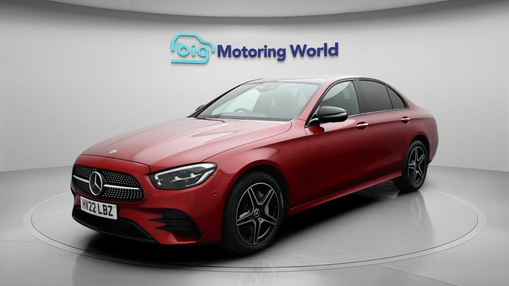 Mercedes-Benz E Class Amg Line Night Edition HV22LBZ Red #3
