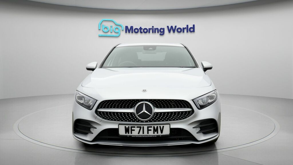 Mercedes-Benz A Class Amg Line WF71FMV Silver #2