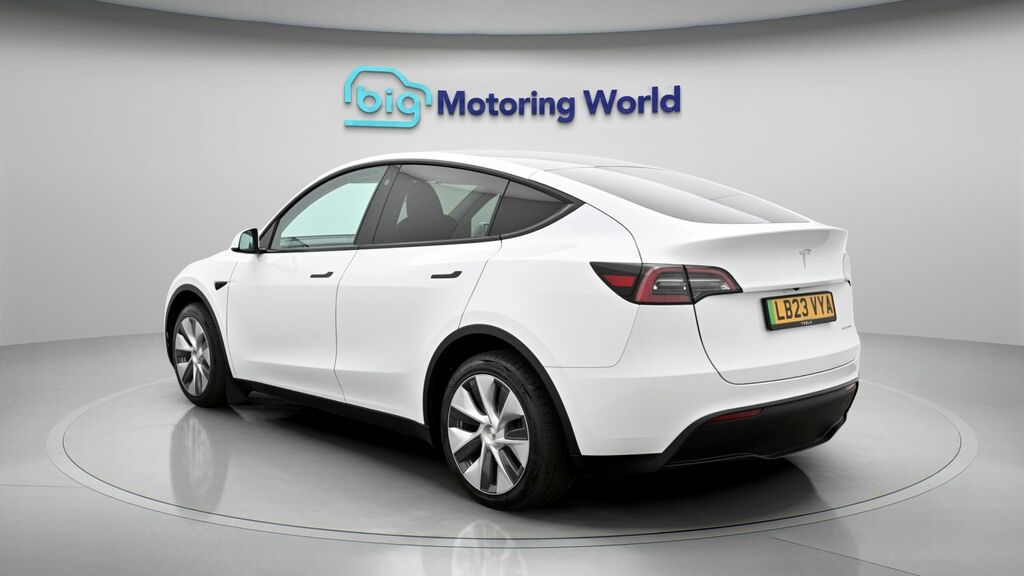 Tesla Model Y Long Range LB23VYA White #5