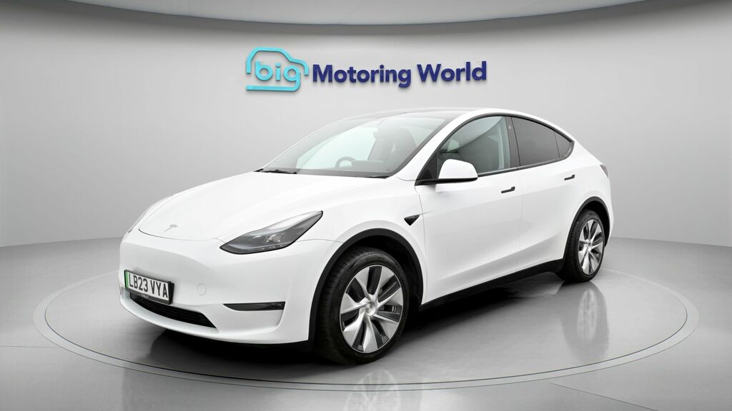 Tesla Model Y Long Range LB23VYA White #3