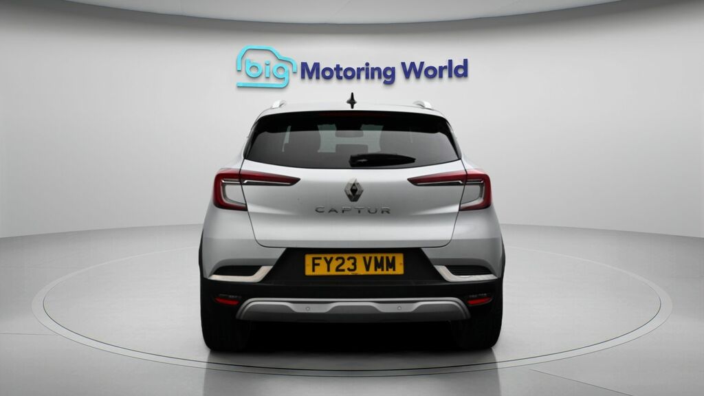 Renault Captur Techno FY23VMM Black #6