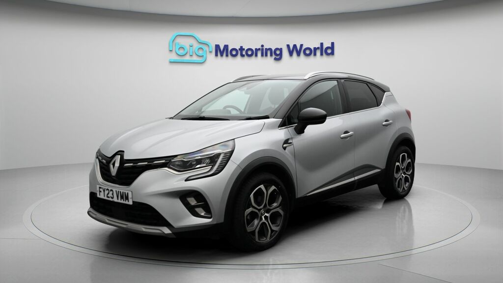 Renault Captur Techno FY23VMM Black #3