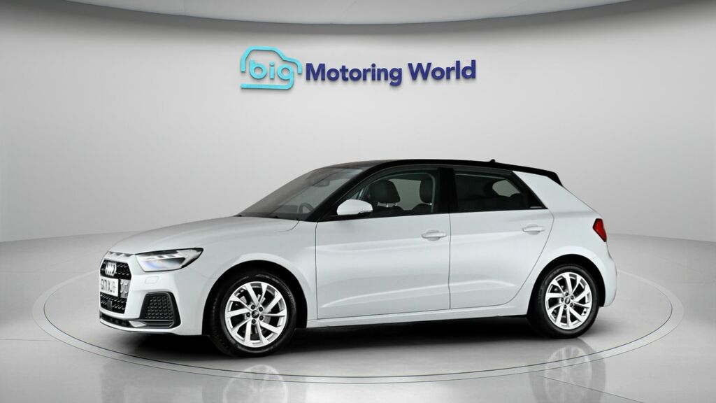 Audi A1 Sport White #4