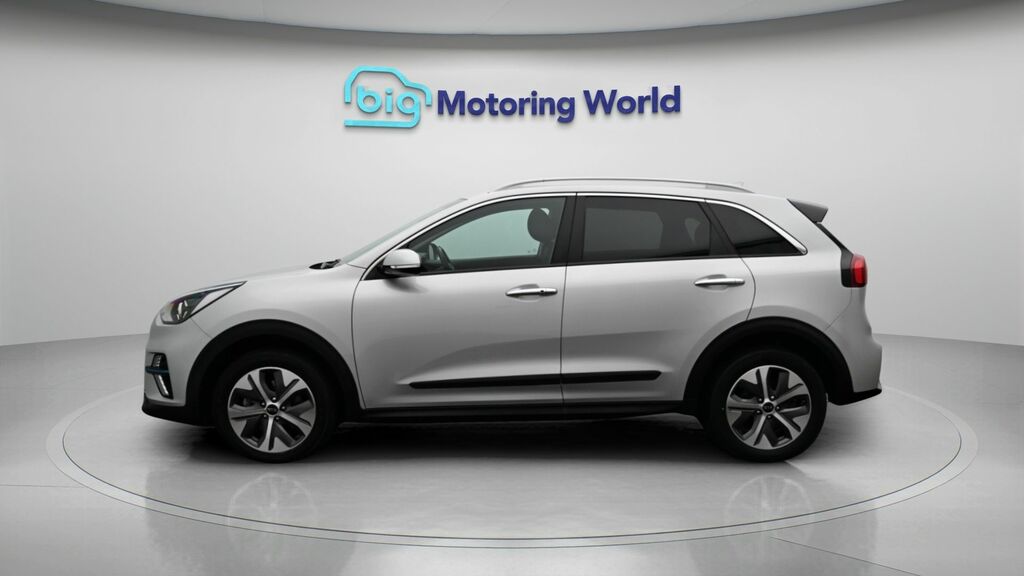 Kia Niro 3 Silver #4