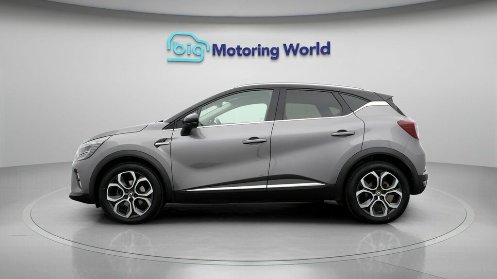 Renault Captur Techno SD23AUN Black #4