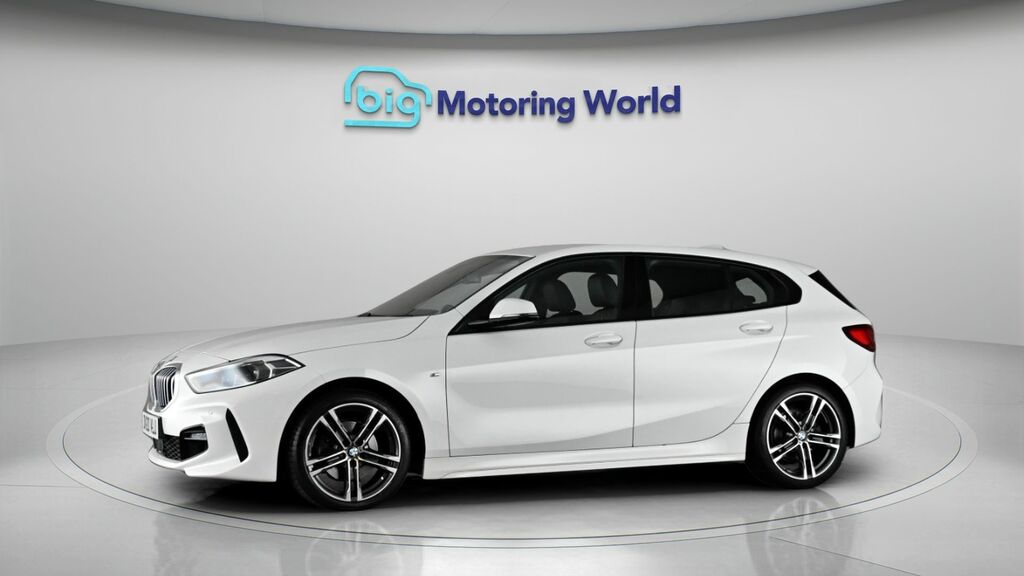 BMW 1 Series M Sport DV20VLU White #4