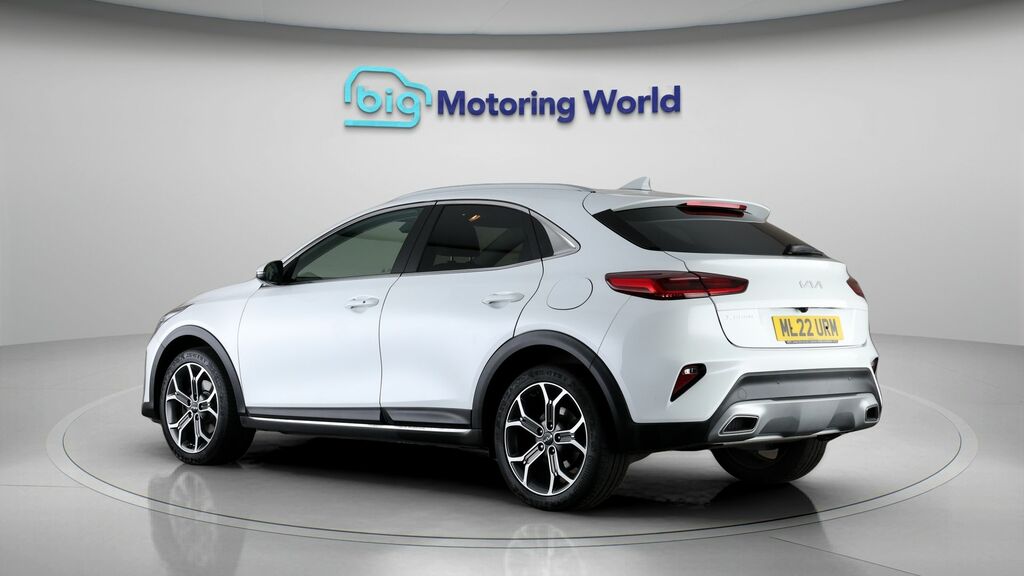 Kia Xceed 3 ML22URM White #5