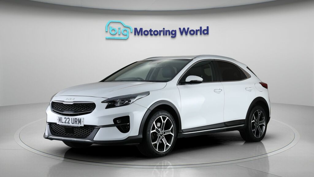 Kia Xceed 3 ML22URM White #3
