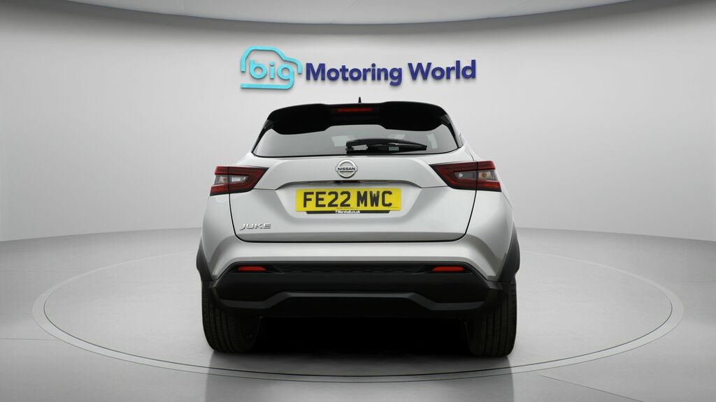 Nissan Juke Tekna FE22MWC Silver #6
