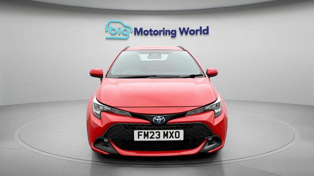 Toyota Corolla Icon Red #2