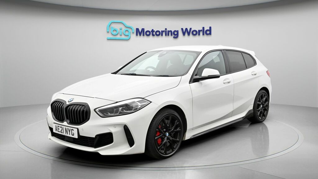 BMW 1 Series Auto White #3