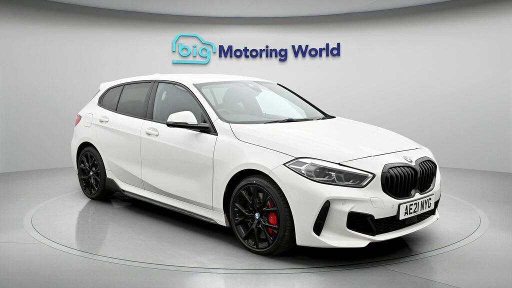 BMW 1 Series Auto White
