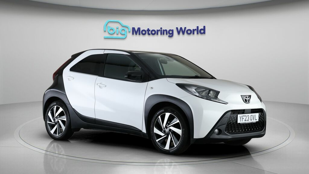 Toyota Aygo X Edge White