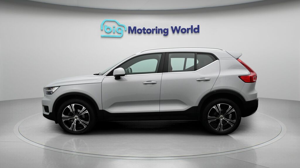 Volvo XC40 Inscription Pro LR21XRK Silver #4