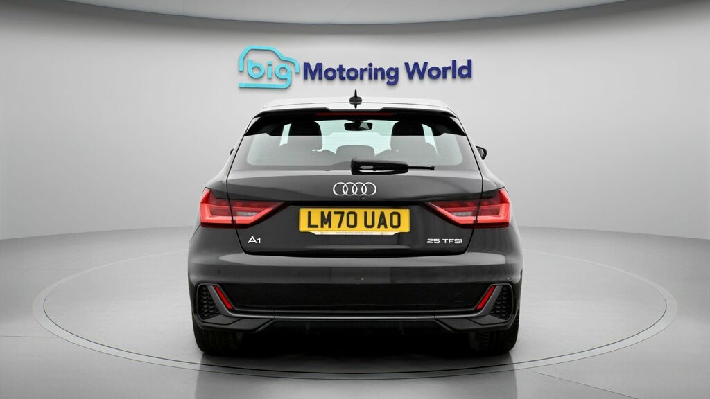 Audi A1 S Line Black #6