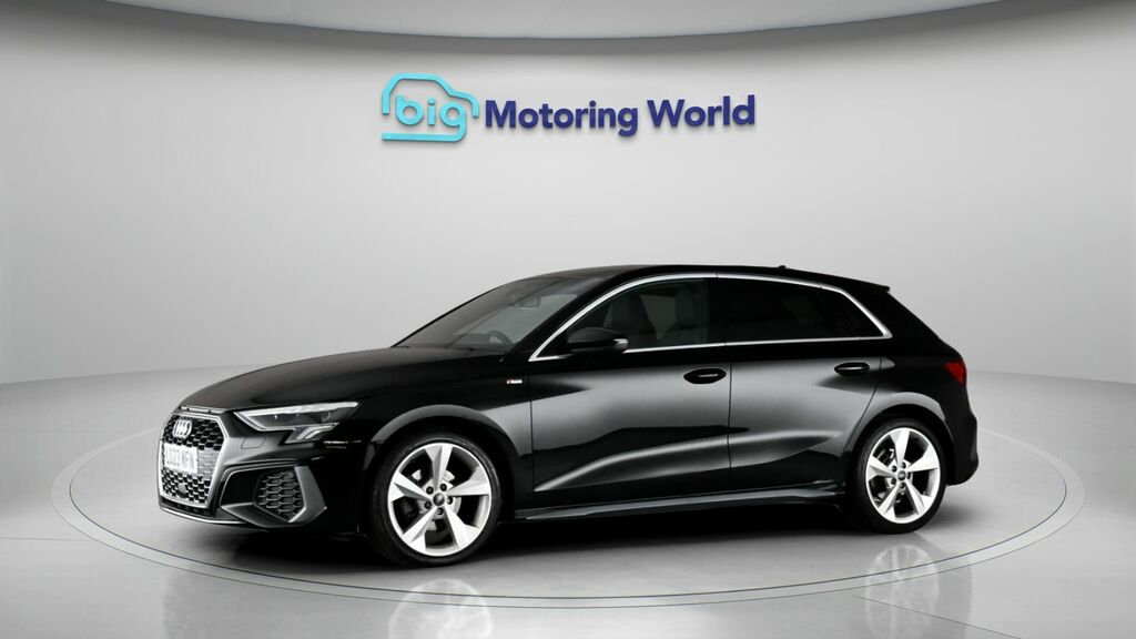 Audi A3 S Line LO23MFN Black #4