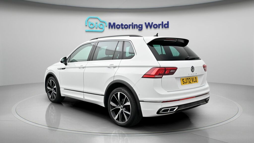 Volkswagen Tiguan R-line SJ72VLD White #5