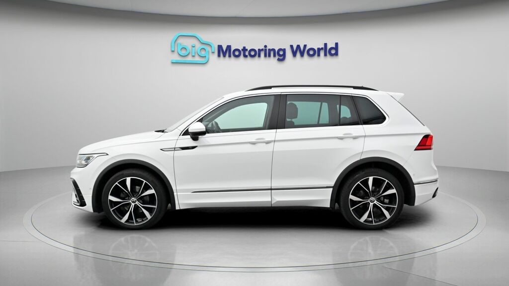 Volkswagen Tiguan R-line SJ72VLD White #4