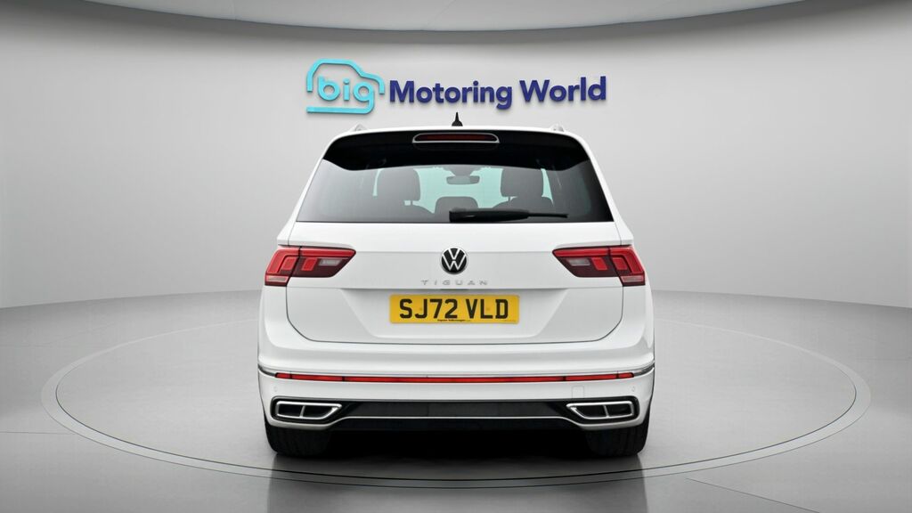 Volkswagen Tiguan R-line SJ72VLD White #6