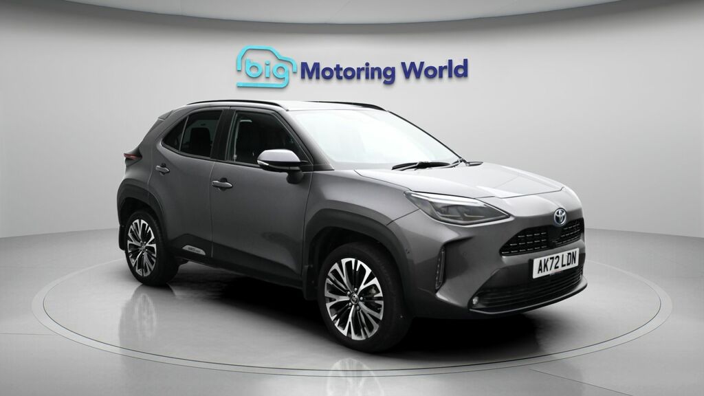 Toyota Yaris Cross Excel Grey