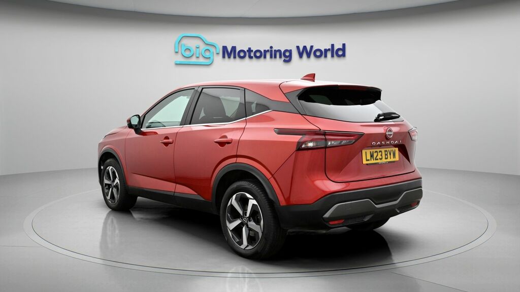 Nissan Qashqai N-connecta LM23BYW Red #5