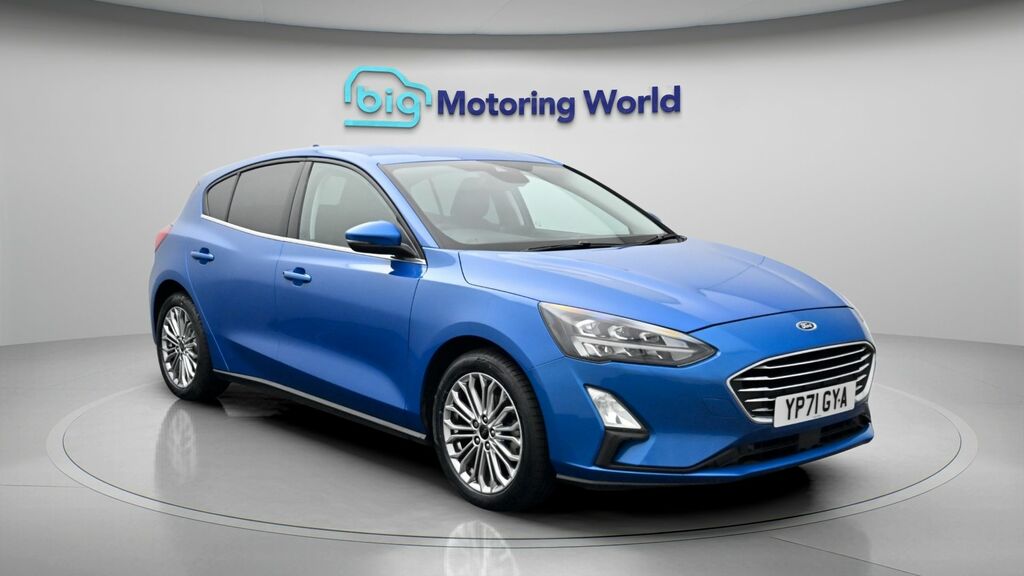 Ford Focus Titanium X Edition Blue
