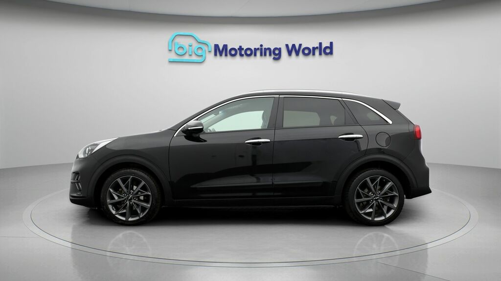 Kia Niro 3 Black #4