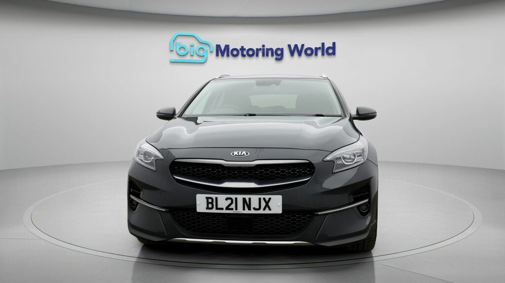 Kia Xceed 3 Grey #2