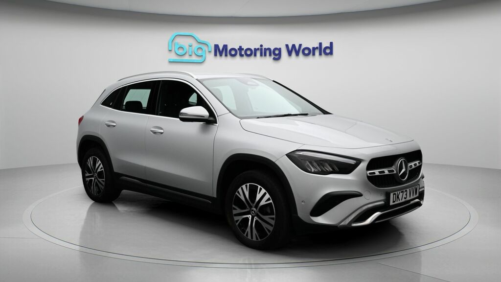 Mercedes-Benz GLA Class Sport Silver