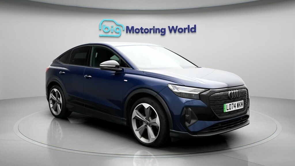 Audi Q4 E Tron Black Edition Blue