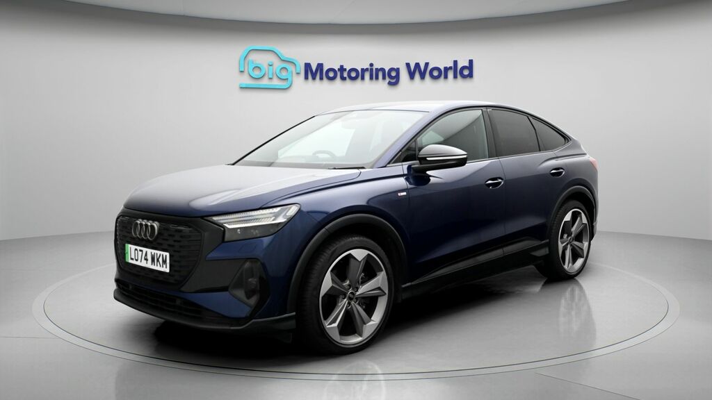Audi Q4 E Tron Black Edition LO74WKM Blue #3