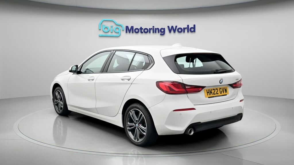 BMW 1 Series Sport White #5